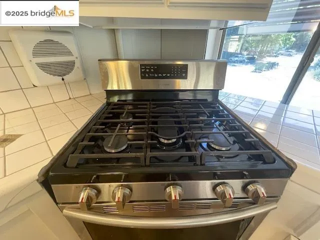 a close view of stove