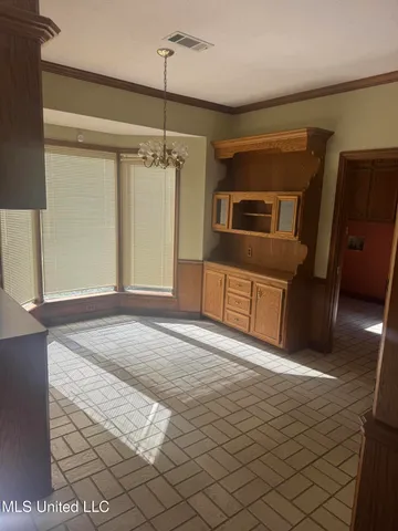 $750,000 | 21 12 Oaks Drive, Madison, MS 39110