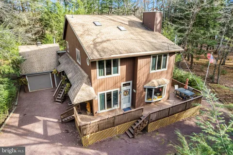 $499,000 | 142 Longfellow Circle, Albrightsville, PA 18210