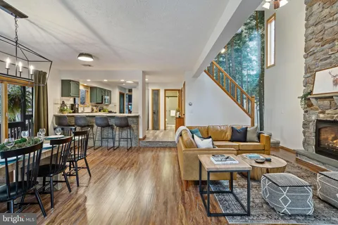 $499,000 | 142 Longfellow Circle, Albrightsville, PA 18210