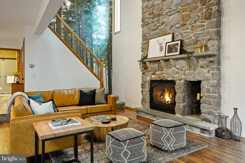 $499,000 | 142 Longfellow Circle, Albrightsville, PA 18210