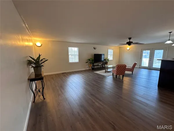 $309,000 | 303 Kennedy Drive, Sikeston, MO 63801