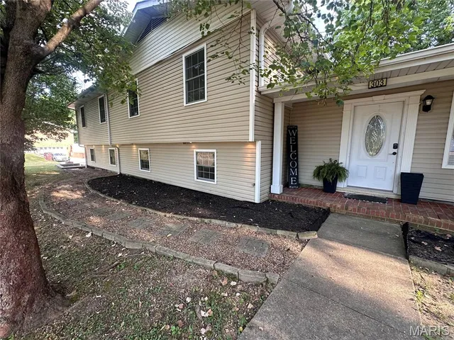 $309,000 | 303 Kennedy Drive, Sikeston, MO 63801