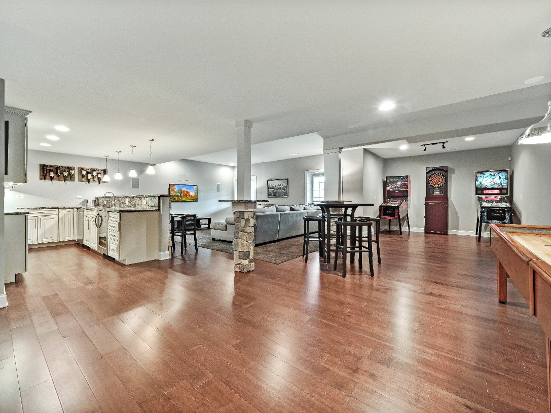 425 Brady Way Batavia, IL 60510 - Photo 13 of 14