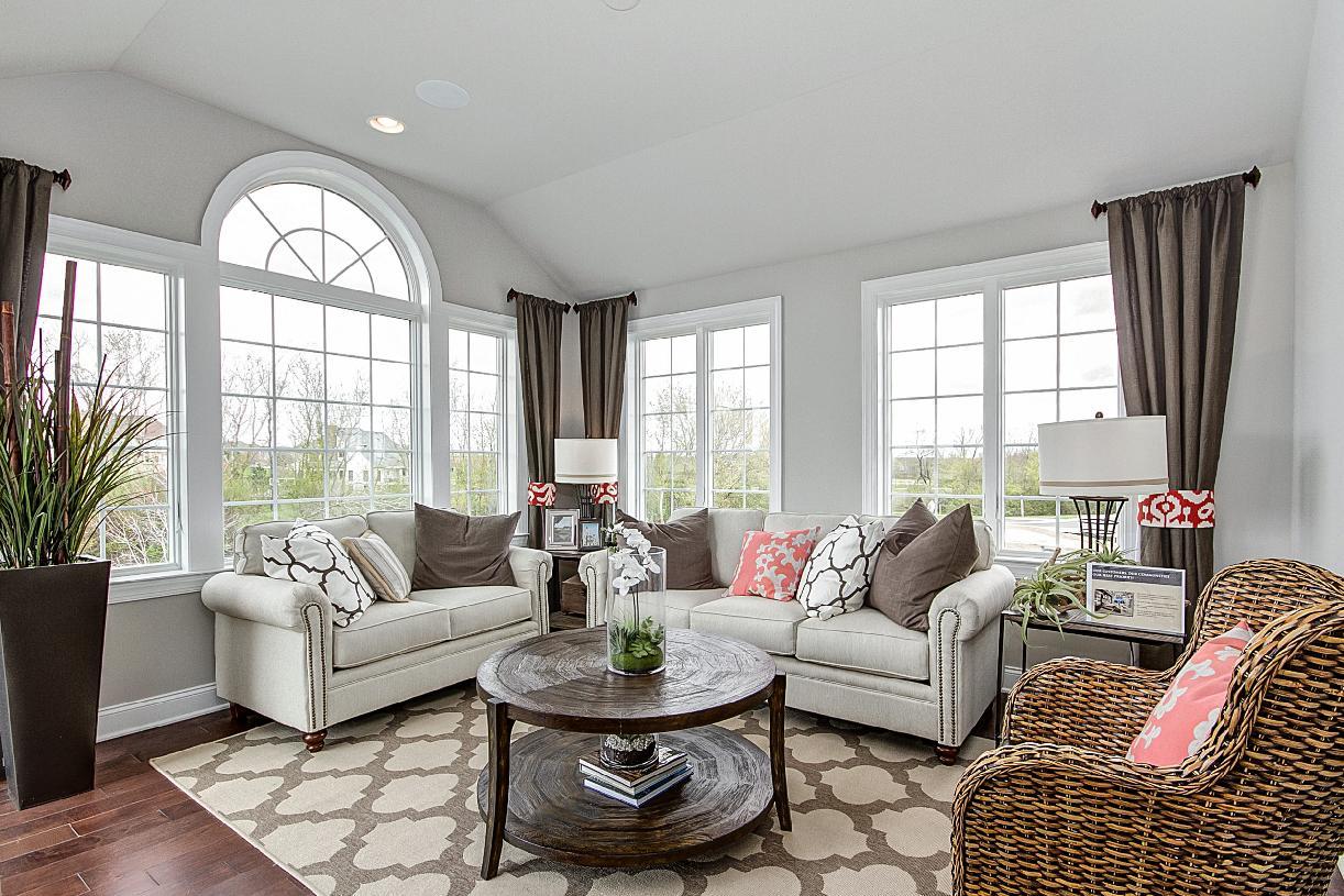 425 Brady Way Batavia, IL 60510 - Photo 5 of 14