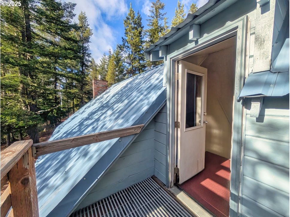 89255 Government Camp Loop Government Camp, OR 97028 - Photo 19 of 37 a view of balcony