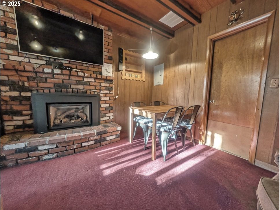 89255 Government Camp Loop Government Camp, OR 97028 - Photo 6 of 37 a living room with furniture and a flat screen tv
