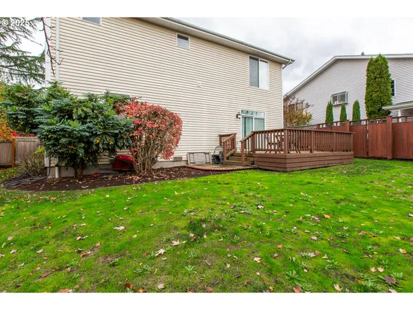 $450,000 | 6964 Bluebelle Way, Springfield, OR 97478