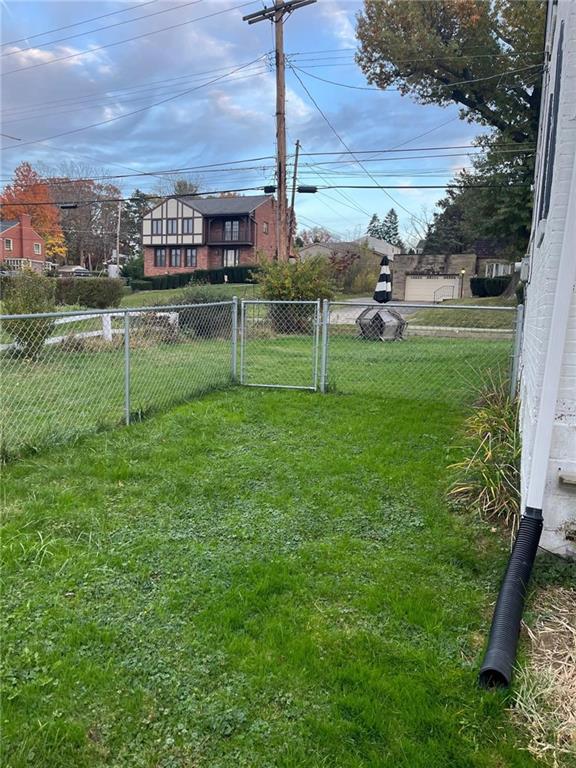 4914 McAnulty Road Pittsburgh, PA 15236 - Photo 11 of 17 a view of a park