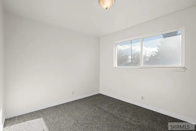 $309,900 | 133 Smith Street, Ririe, ID 83443