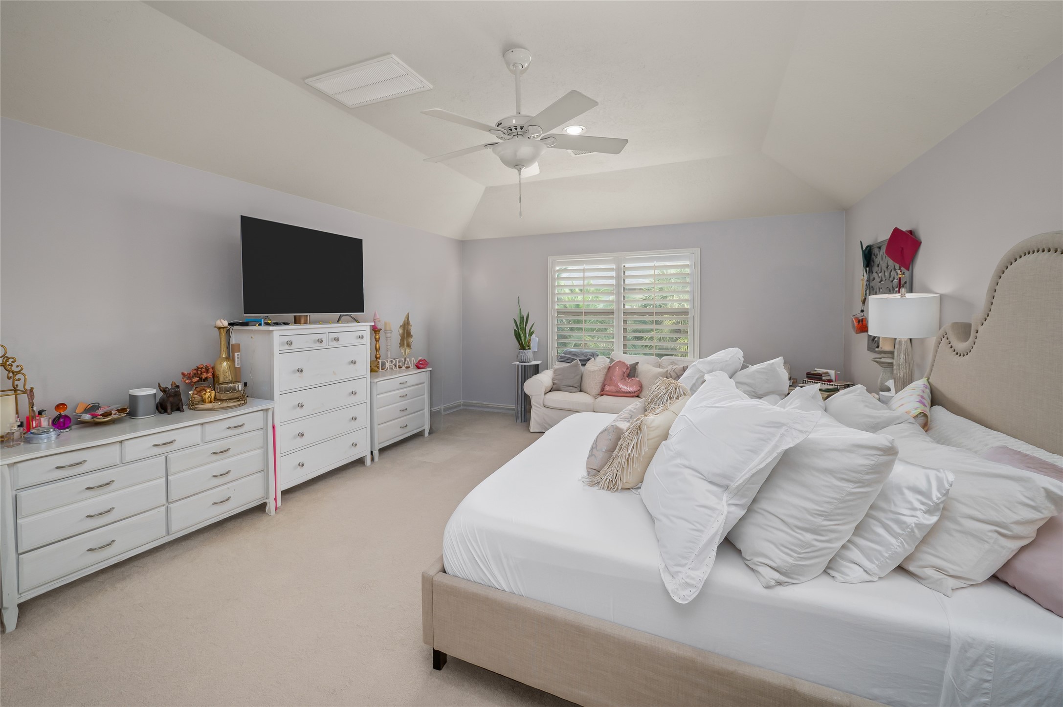 2127 Thicket Ridge Lane Houston, TX 77077 - Photo 24 of 48 King size bed, couch, furniture and still plenty of extra space. This room is about the same size as the first floor primary bedroom.