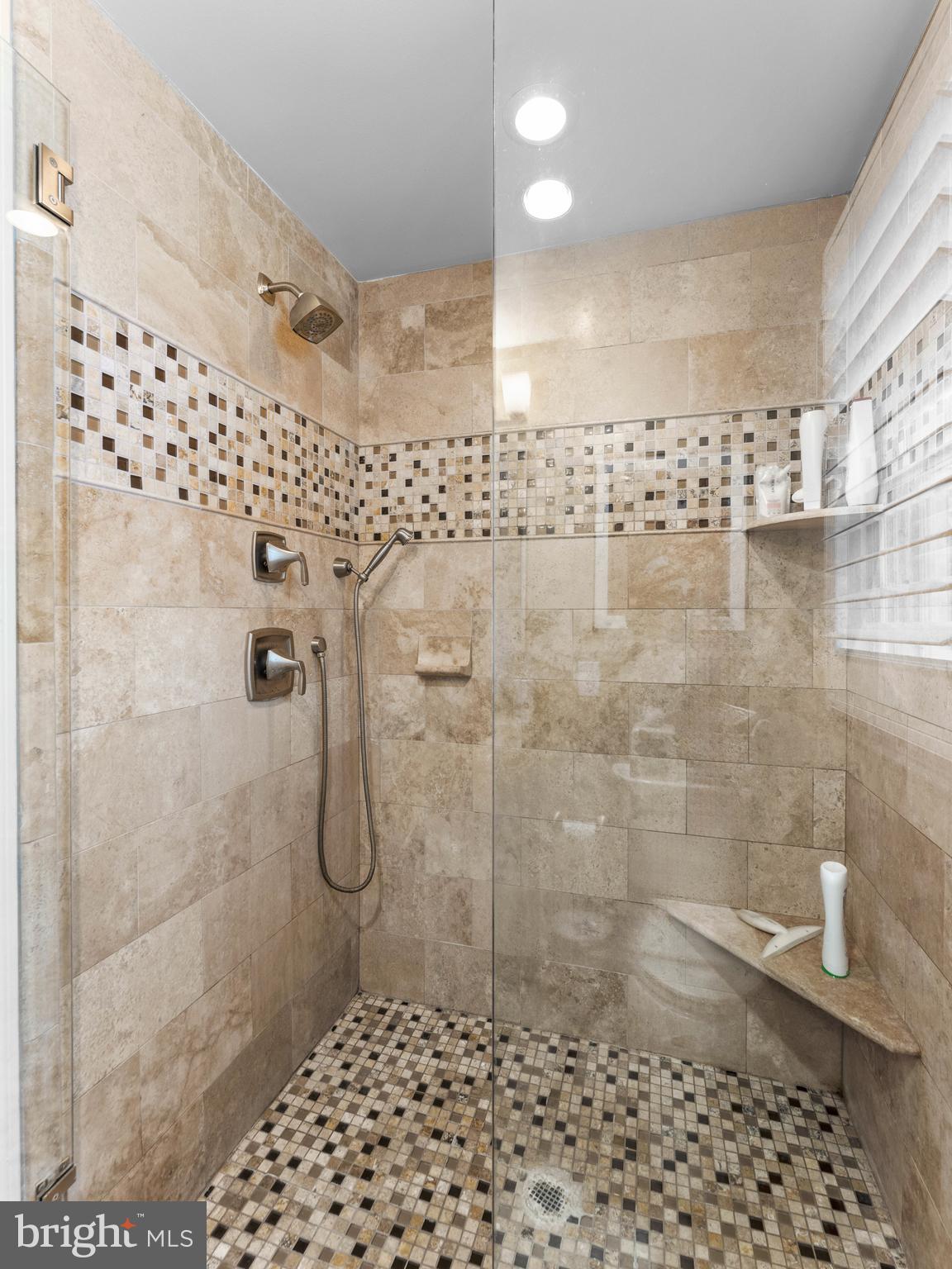 129 Kingston Road Cheltenham, PA 19012 - Photo 18 of 40 Primary Bedroom - Bath