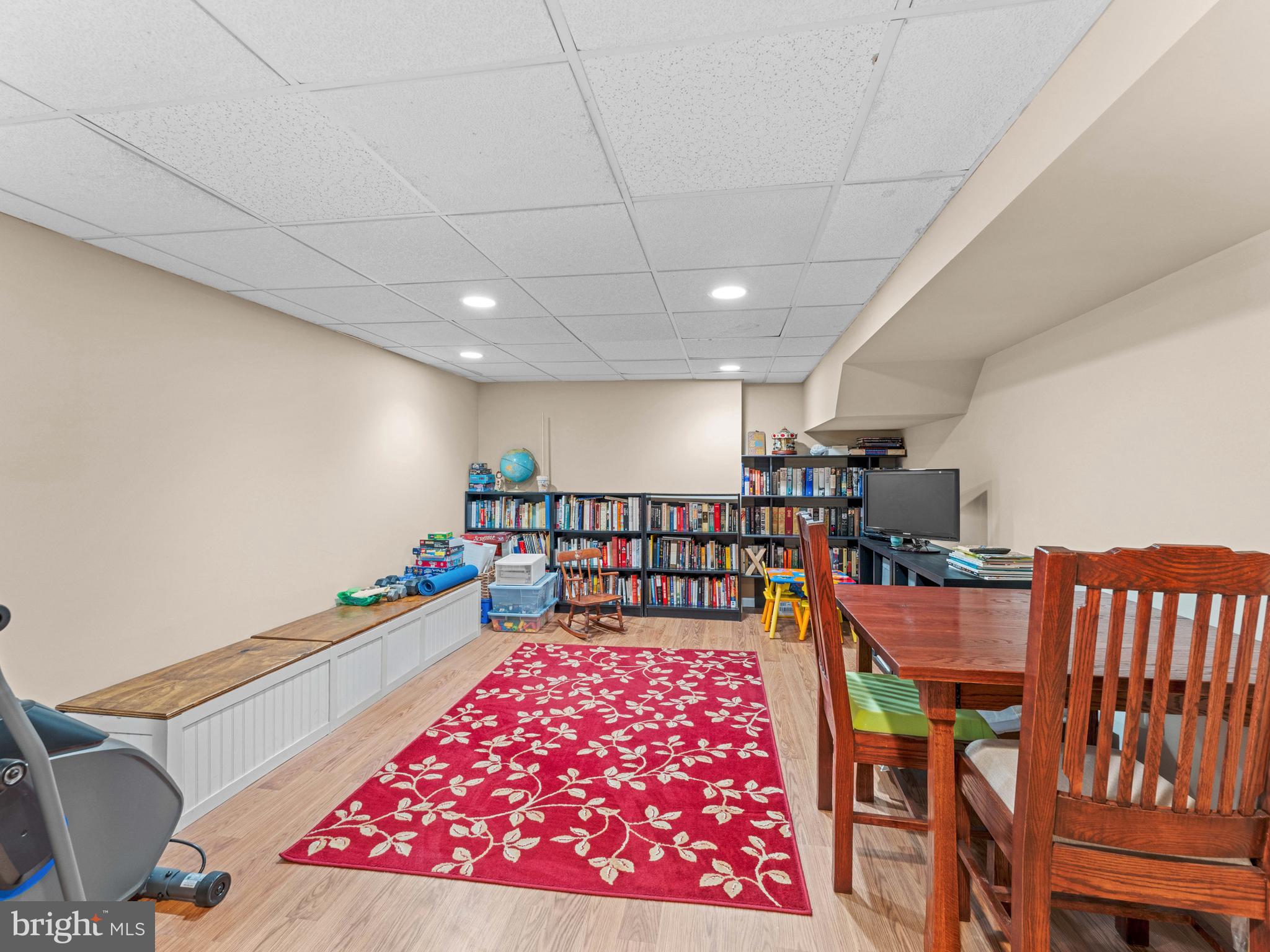 129 Kingston Road Cheltenham, PA 19012 - Photo 26 of 40 Lower Level - Finished Area