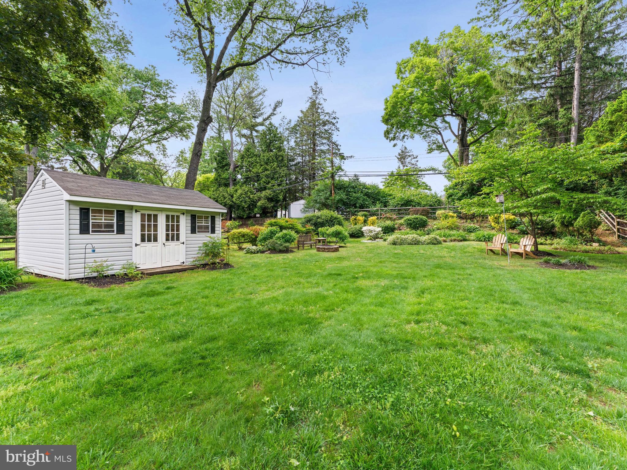 129 Kingston Road Cheltenham, PA 19012 - Photo 31 of 40 Out-Building Workshop