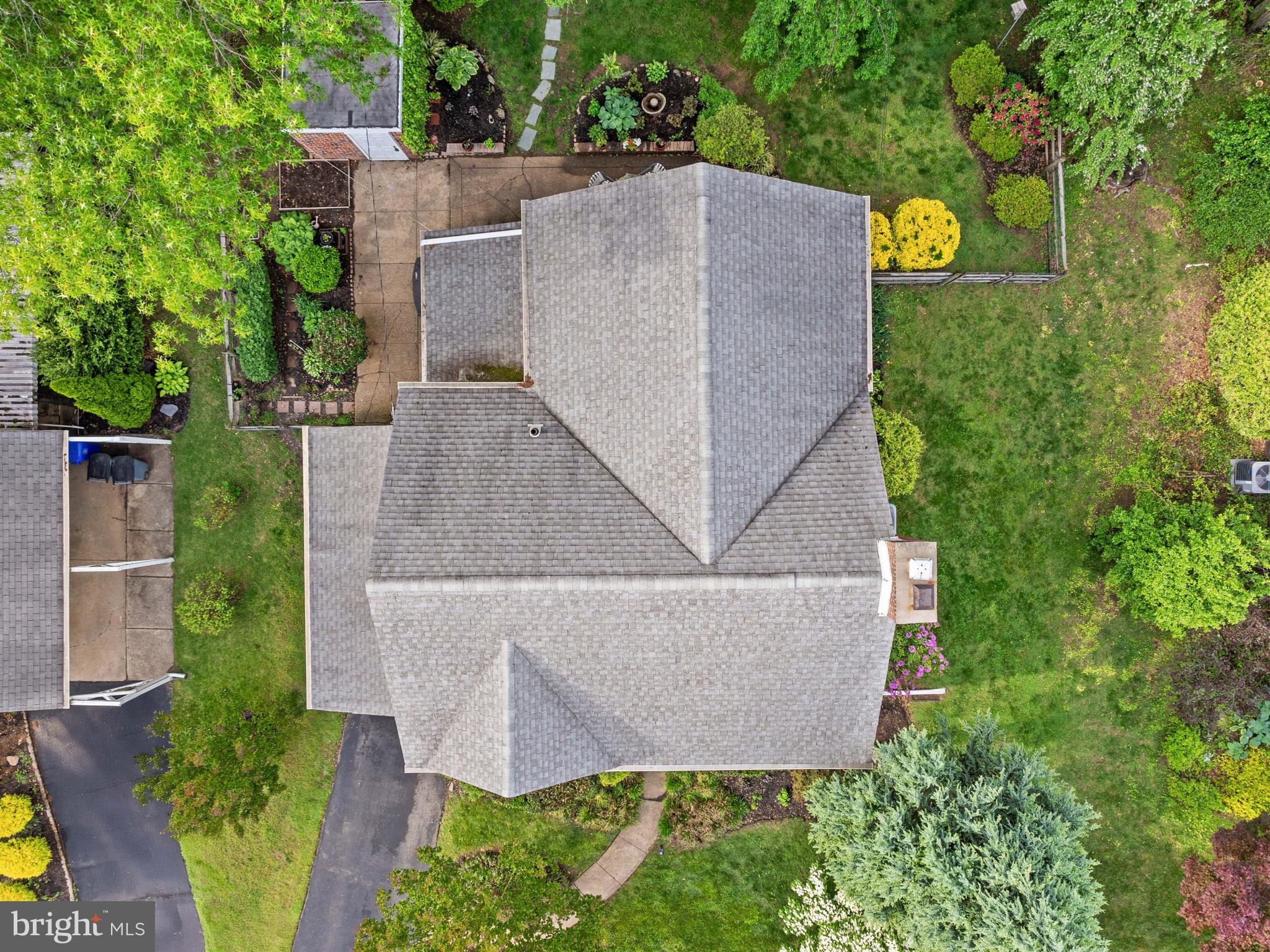 129 Kingston Road Cheltenham, PA 19012 - Photo 38 of 40 Property Aerial - Above