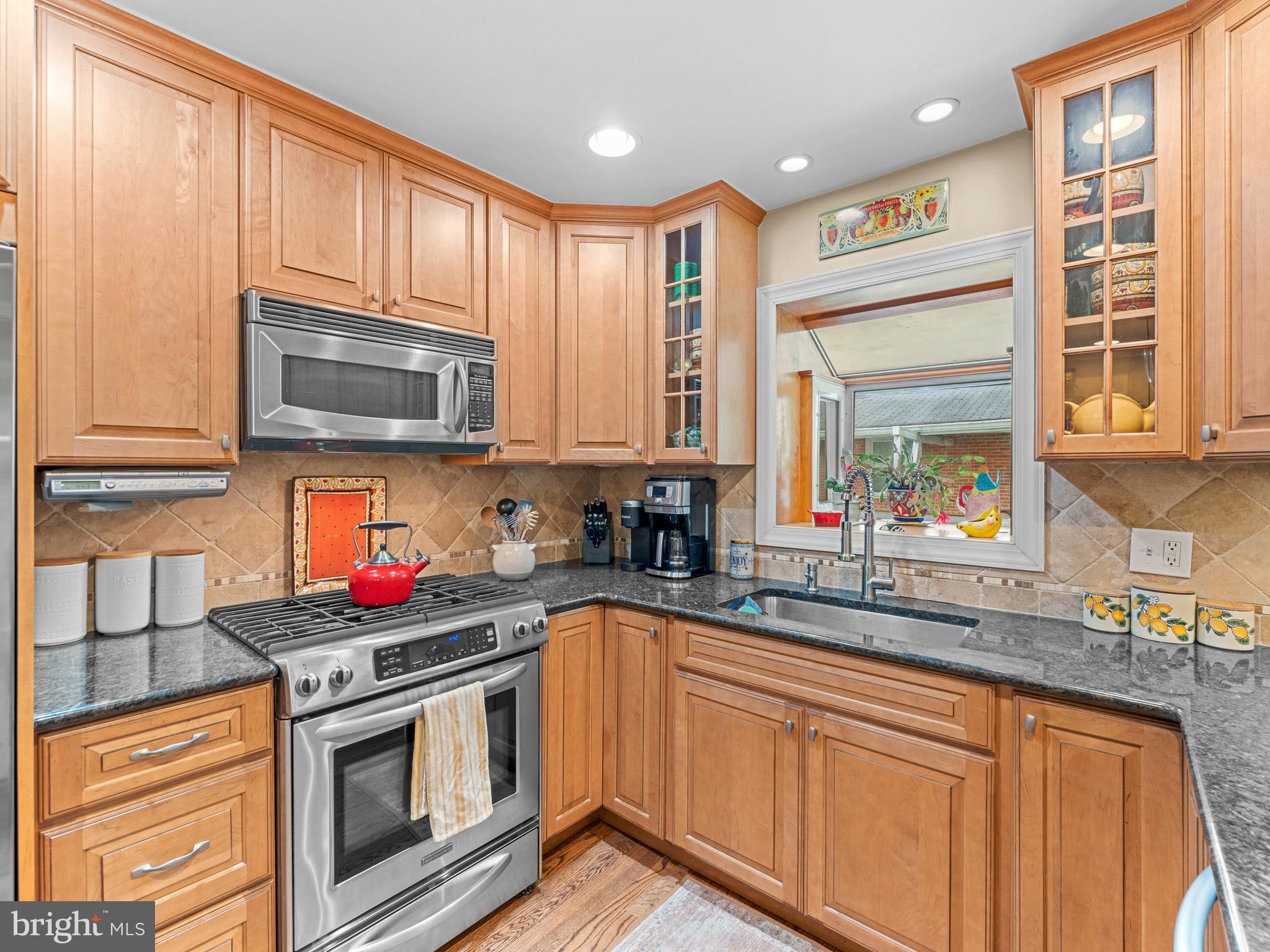 129 Kingston Road Cheltenham, PA 19012 - Photo 9 of 40 Kitchen