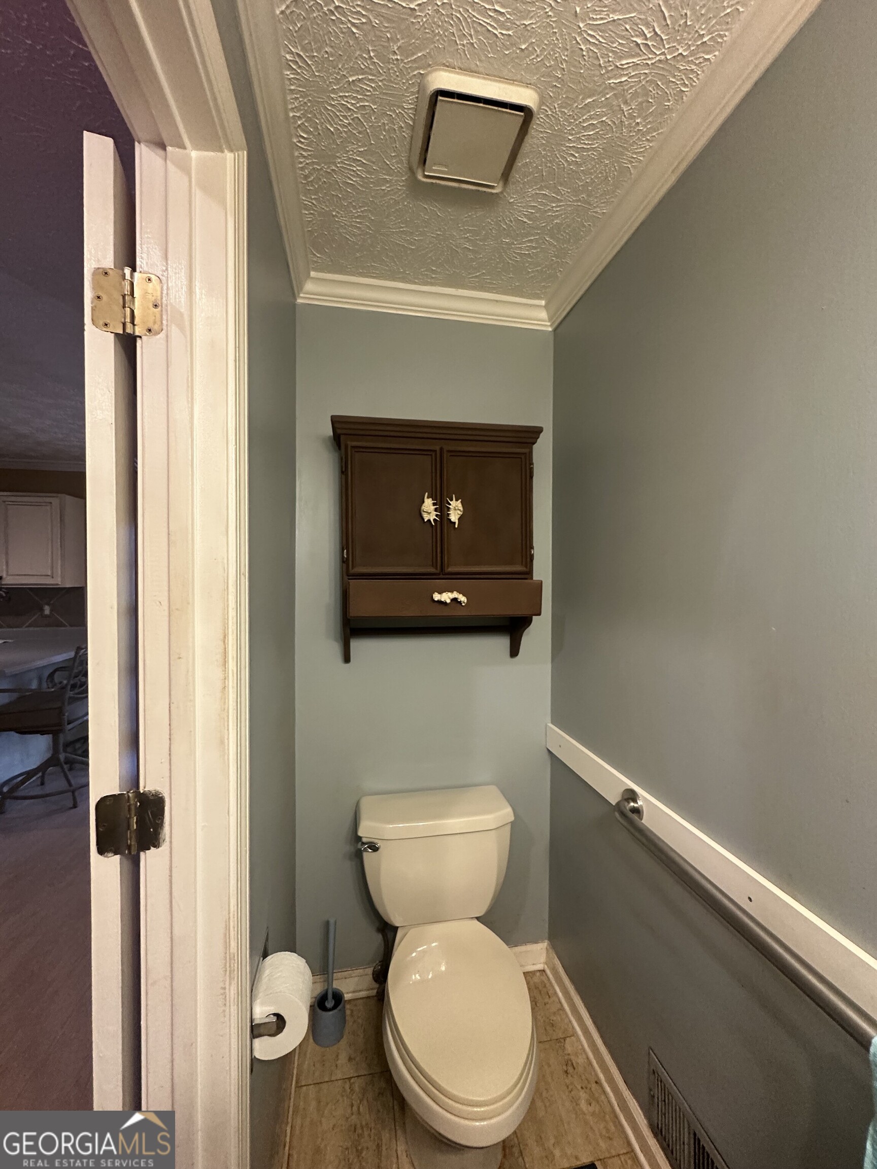 565 Patillo Road Stockbridge, GA 30281 - Photo 14 of 31 Main Floor Half Bath