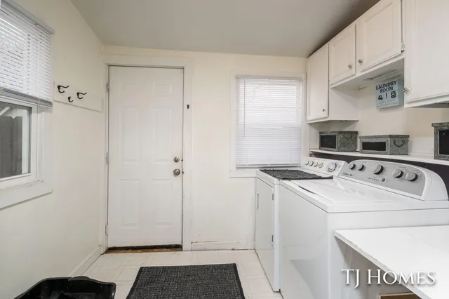 $269,900 | 619 Lydia Street Northeast, Grand Rapids, MI 49503