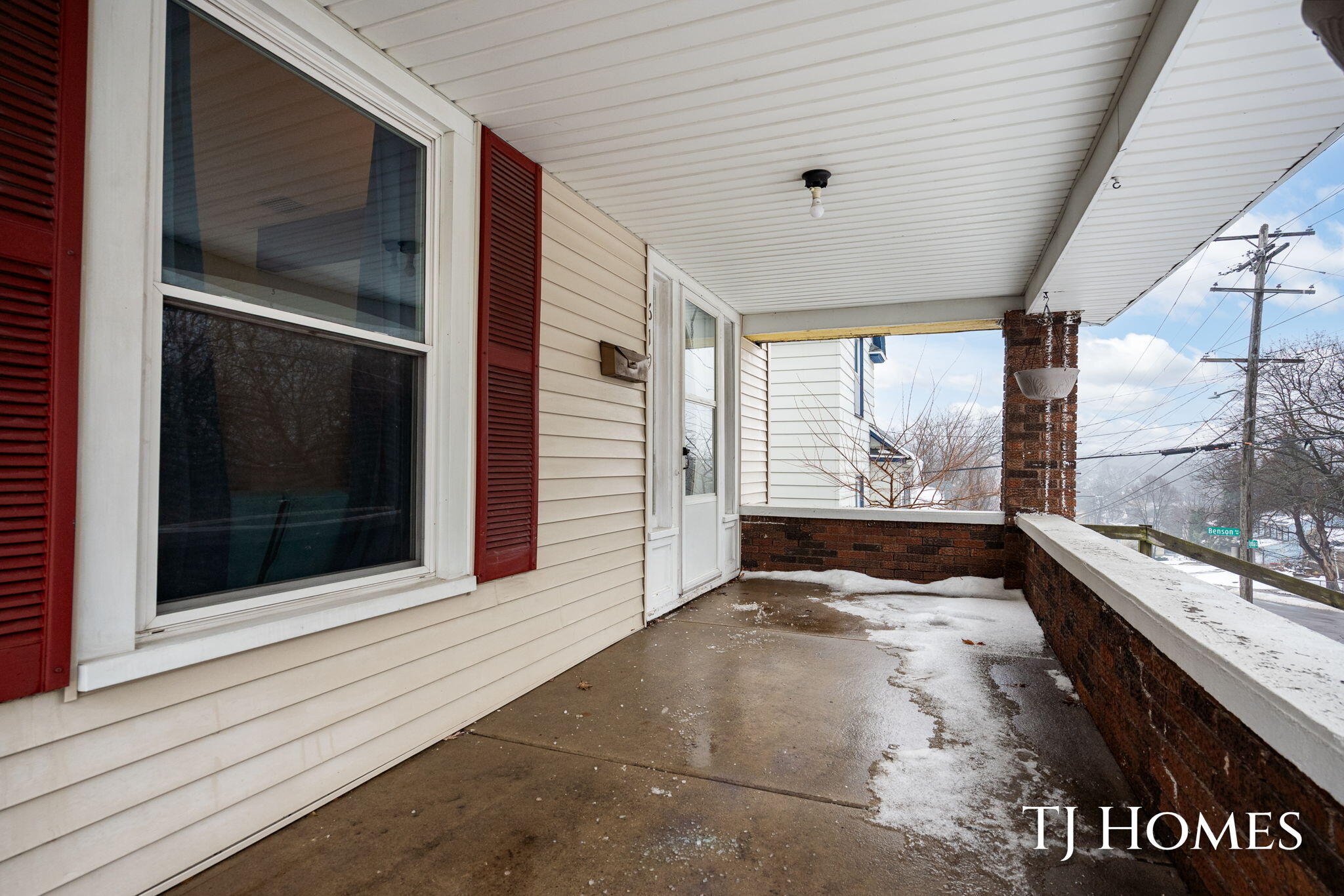 619 Lydia Street Northeast Grand Rapids, MI 49503 - Photo 35 of 36 4-web-or-mls-619 Lydia St NE-4