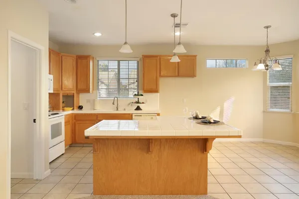 $615,000 | 1366 Garibaldi Place, Manteca, CA 95336