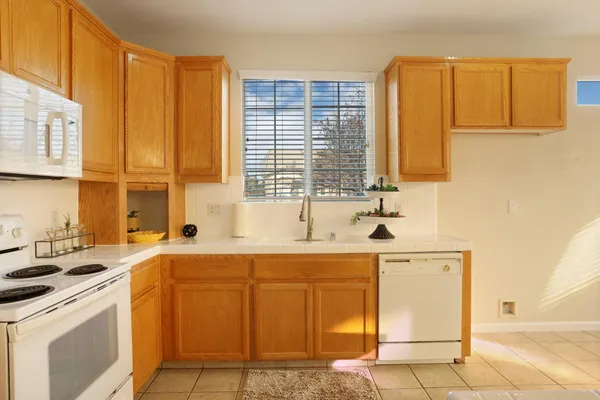 $615,000 | 1366 Garibaldi Place, Manteca, CA 95336