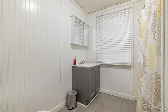 $145,000 | 713 East Warren Street, Bunker Hill, IL 62014