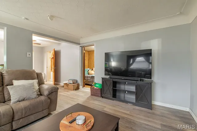 $145,000 | 713 East Warren Street, Bunker Hill, IL 62014