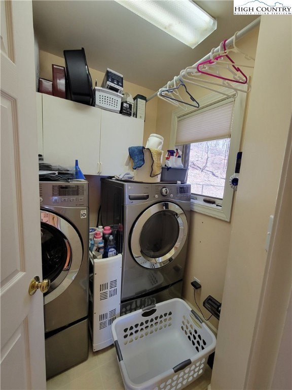 272 Maple Ridge Drive Boone, NC 28607 - Photo 15 of 41 a utility room with dryer and washer