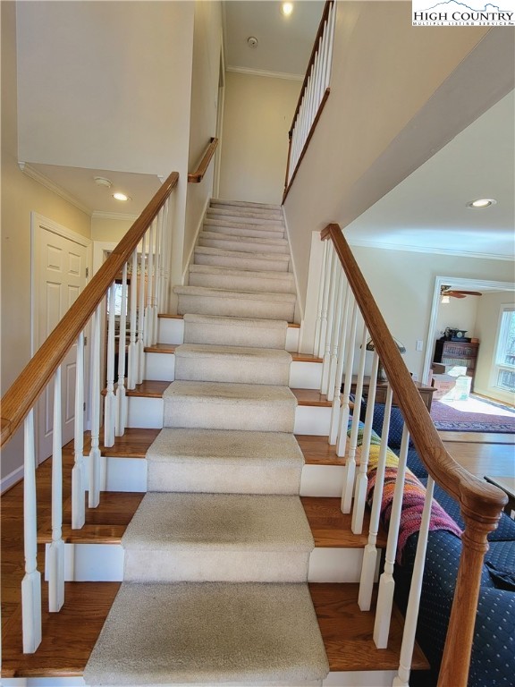 272 Maple Ridge Drive Boone, NC 28607 - Photo 17 of 41 a view of entryway