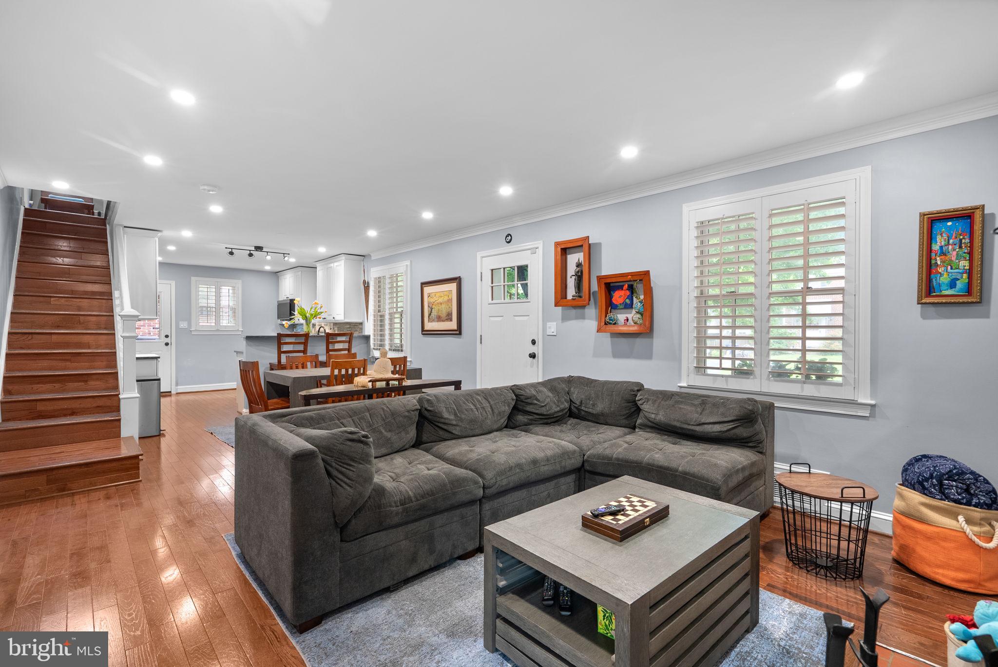 9911 Edgehill Lane Silver Spring, MD 20901 - Photo 3 of 45 a living room with furniture and a window