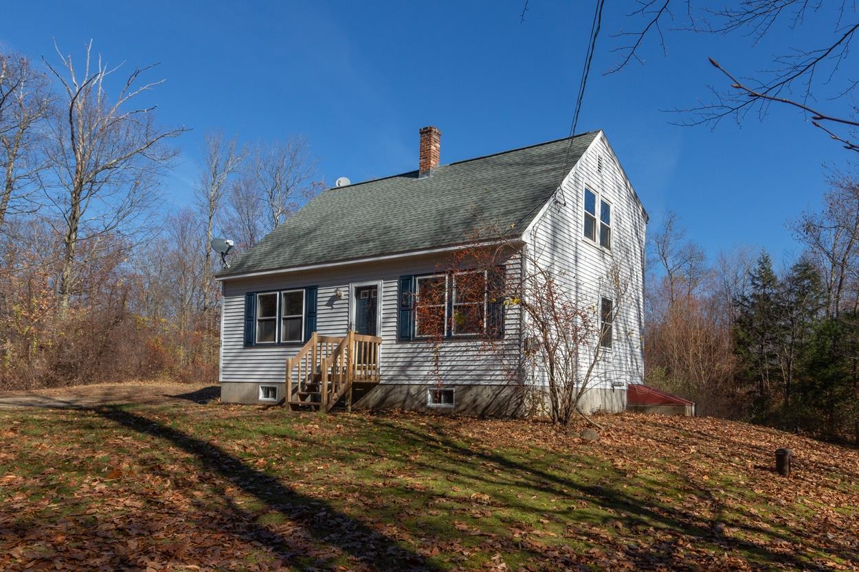 181 Hensmith Road Salisbury, NH 03268 - Photo 1 of 27