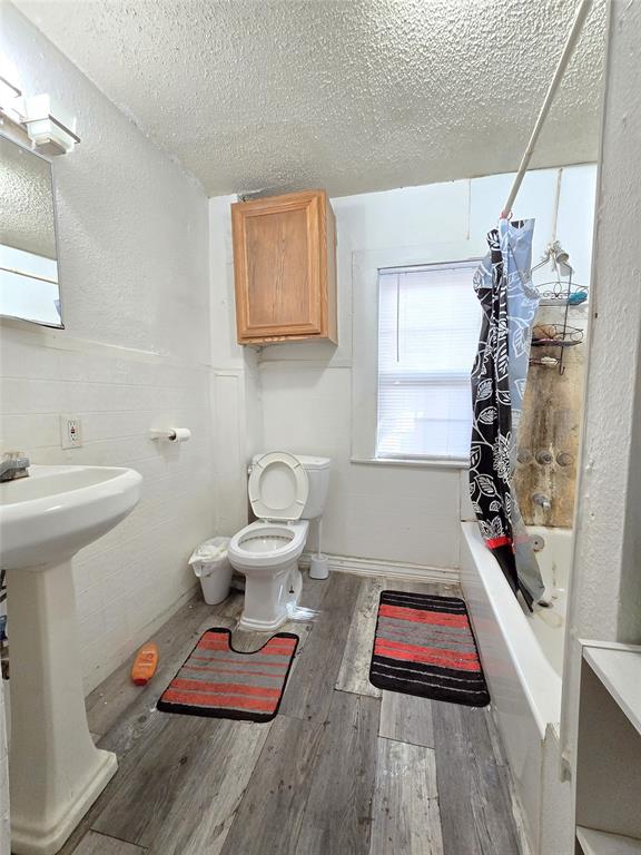 2714 Lenway Street Dallas, TX 75215 - Photo 9 of 16
