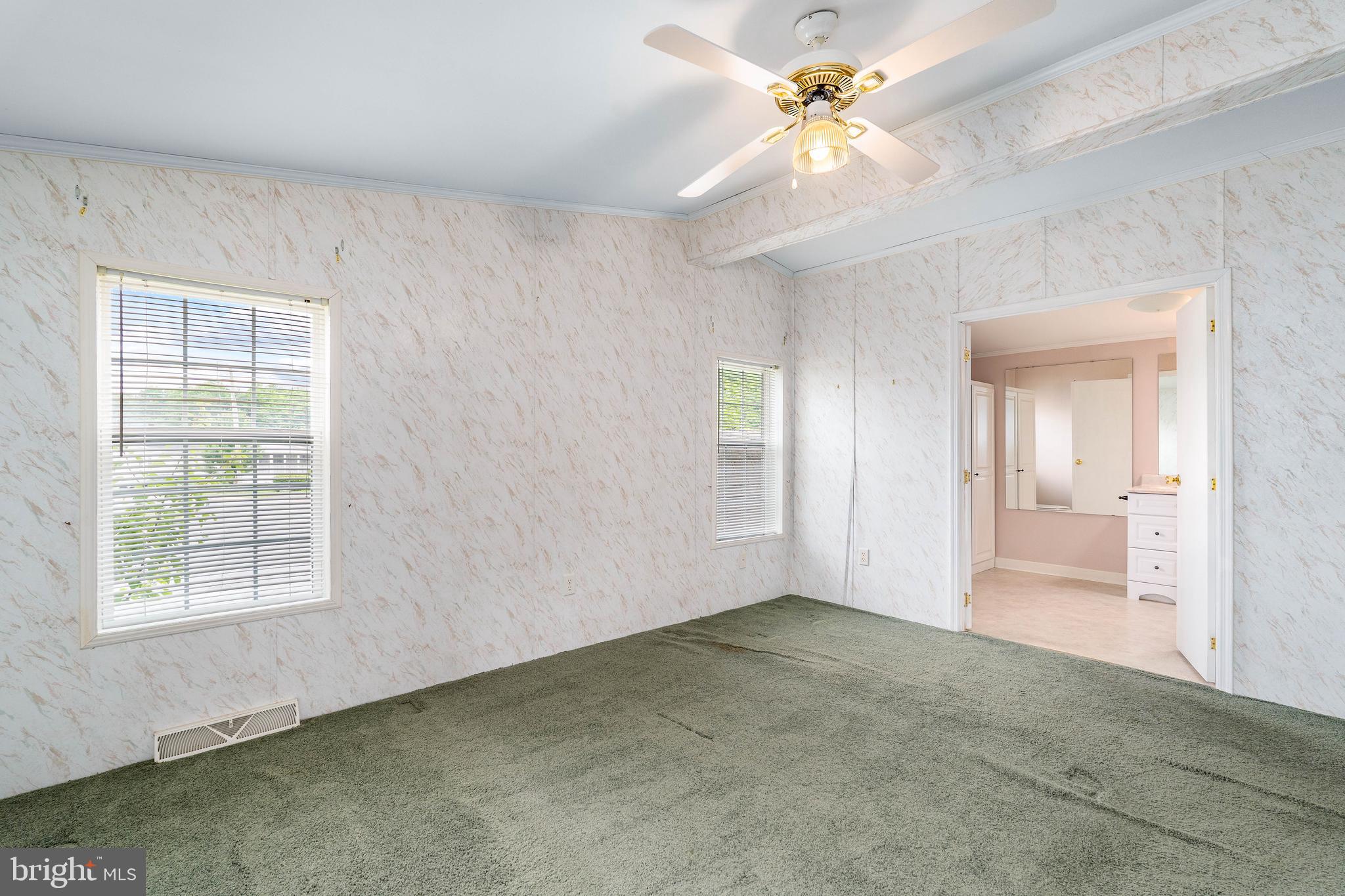 77 Woods Way Elkton, MD 21921 - Photo 17 of 31 PRIMARY BEDROOM