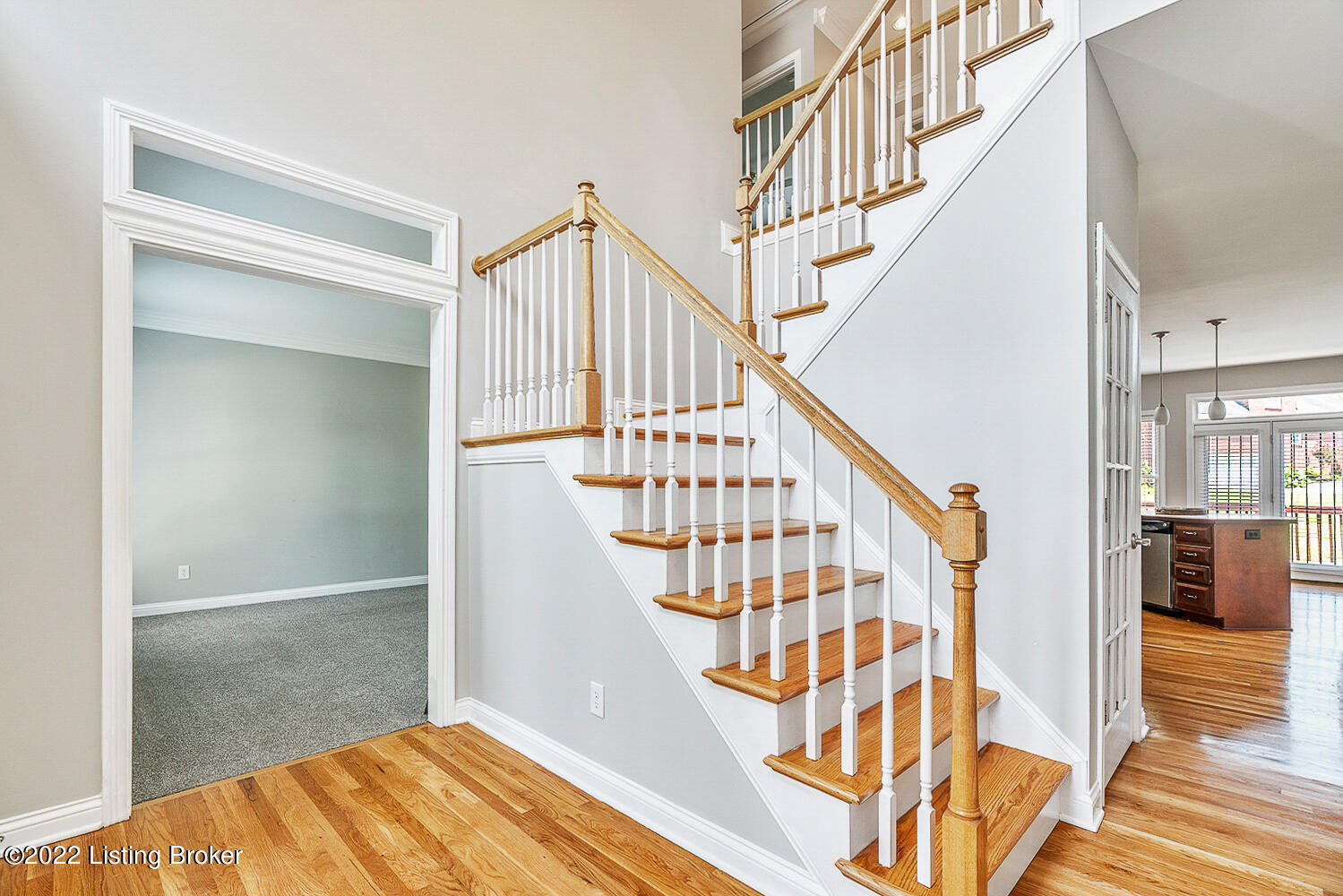 14013 Spring Mill Road Louisville, KY 40245 - Photo 4 of 52 004-14013-4
