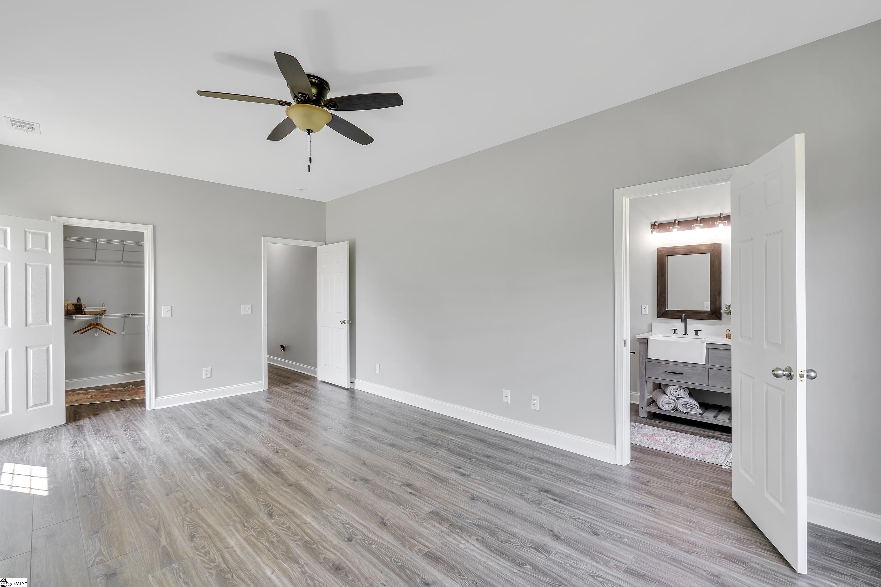 1013 Pearson Road Woodruff, SC 29388 - Photo 11 of 23