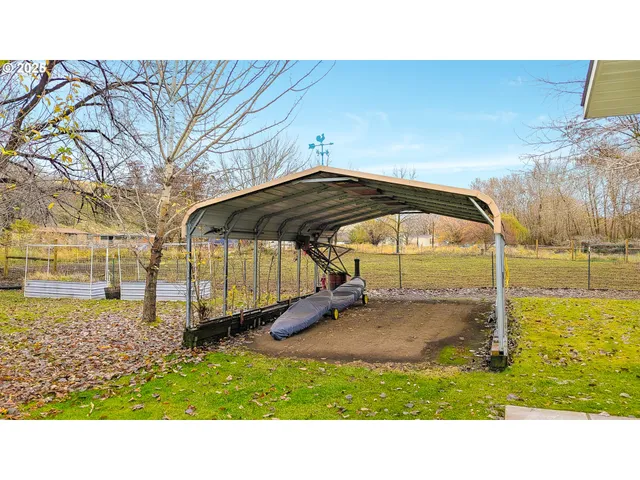 $585,000 | 82449 Rose Brooke Lane, Milton Freewater, OR 97862