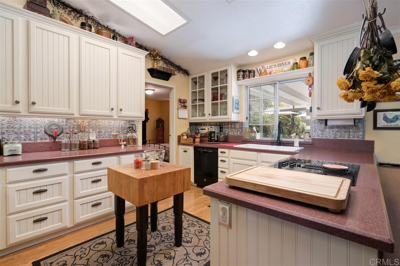 1571 Weekend Villa Road Ramona, CA 92065 - Photo 4 of 25