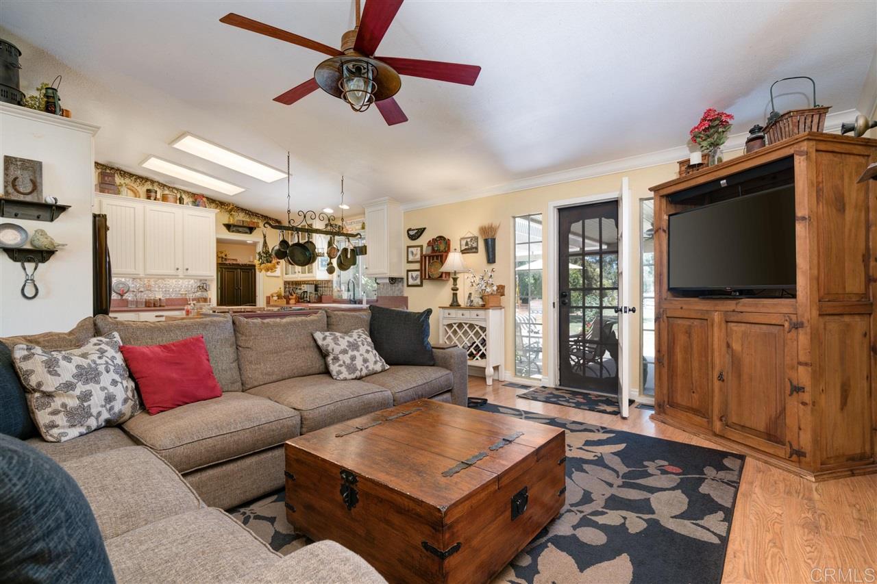 1571 Weekend Villa Road Ramona, CA 92065 - Photo 8 of 25