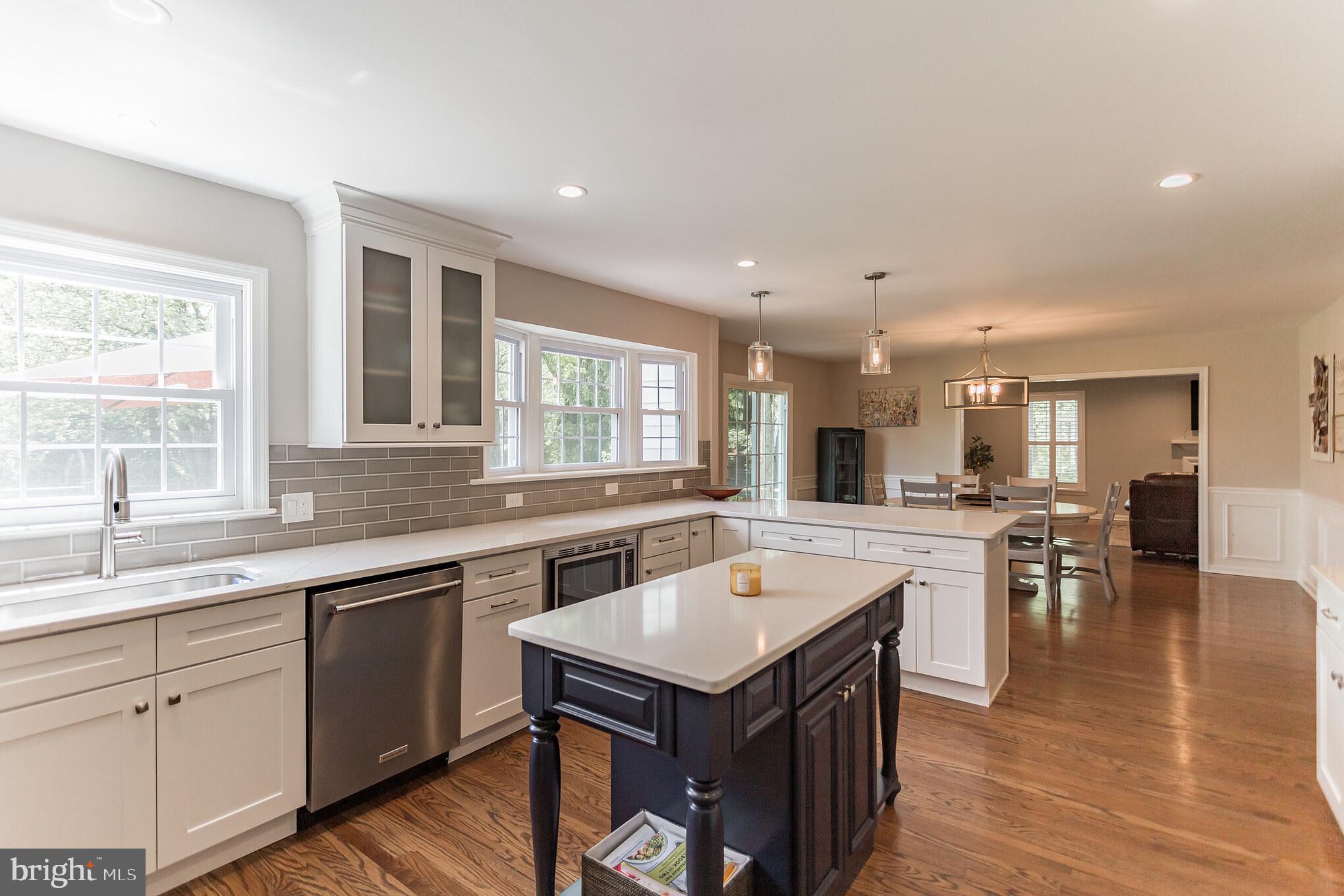 762 Worthington Road Wayne, PA 19087 - Photo 5 of 30 Kitchen