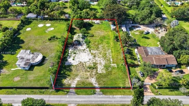 9860 Southwest 60th Street Miami, FL 33173 - Photo 8 of 10