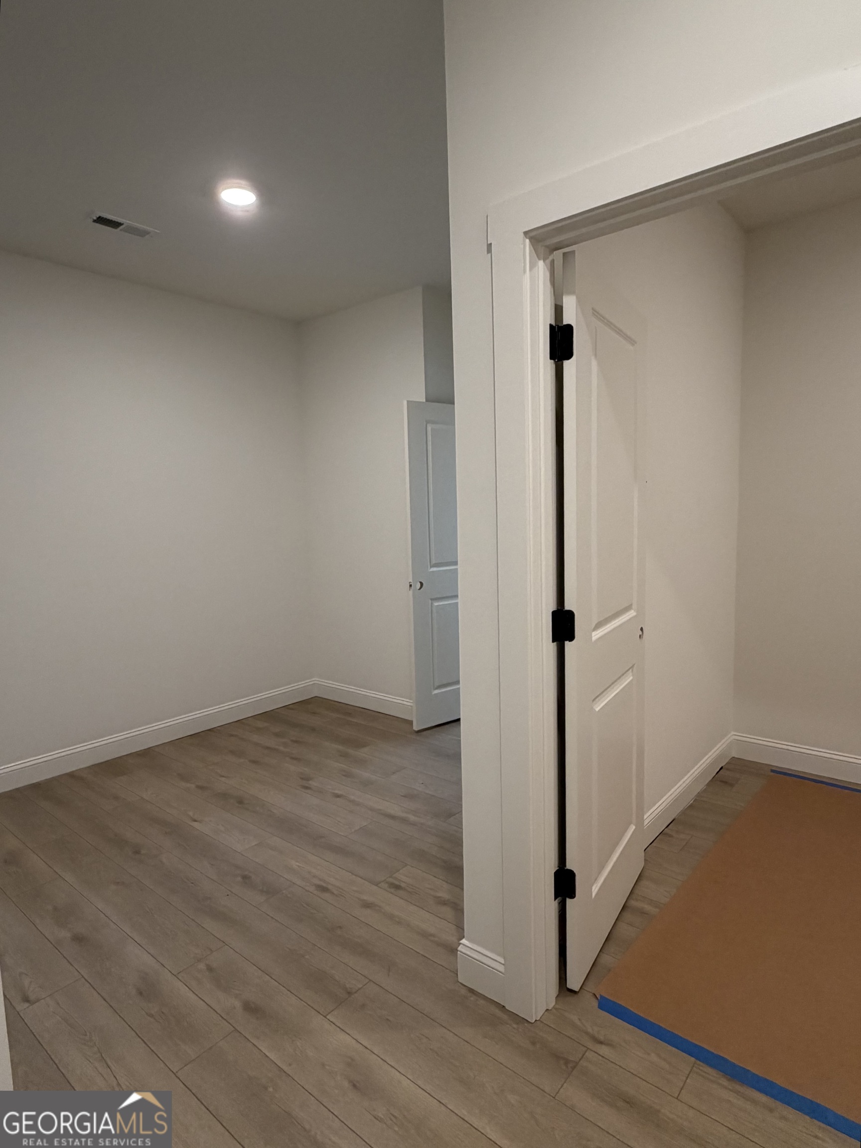 733 Pine Grove Culloden, GA 31016 - Photo 16 of 25 a view of an empty room