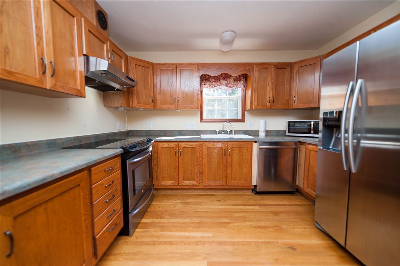 575 Prison Camp Road Campobello, SC 29322 - Photo 6 of 32 Kitchen