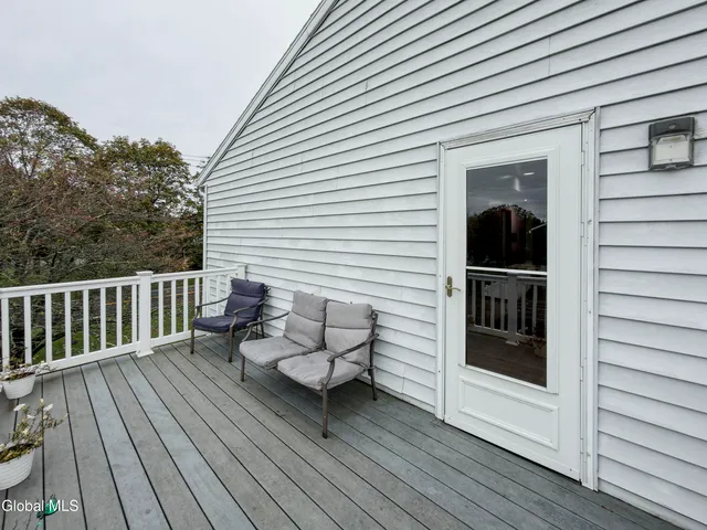 $439,000 | 1 Laurel Lane, Niskayuna, NY 12304