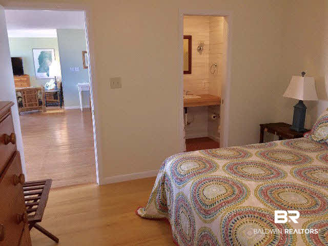 8749 Pompano Way Gulf Shores, AL 36542 - Photo 23 of 45 2nd master bed room