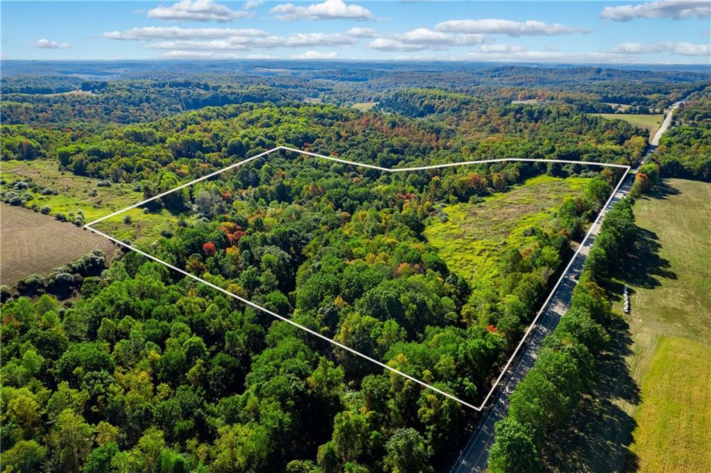 0 Oneida Valley Road North Washington, PA 16048 - Photo 10 of 13 a view of a yard with wooden floor and city view