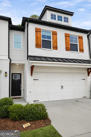$305,000 | 215 Auburn Vly Way, Auburn, GA 30011