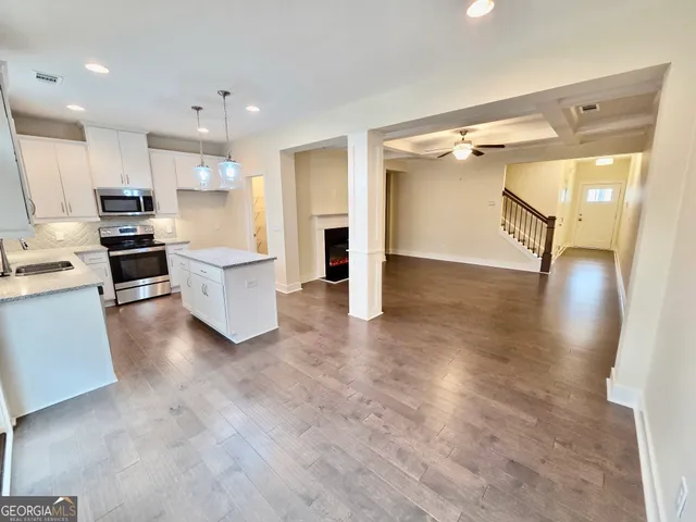 $305,000 | 215 Auburn Vly Way, Auburn, GA 30011