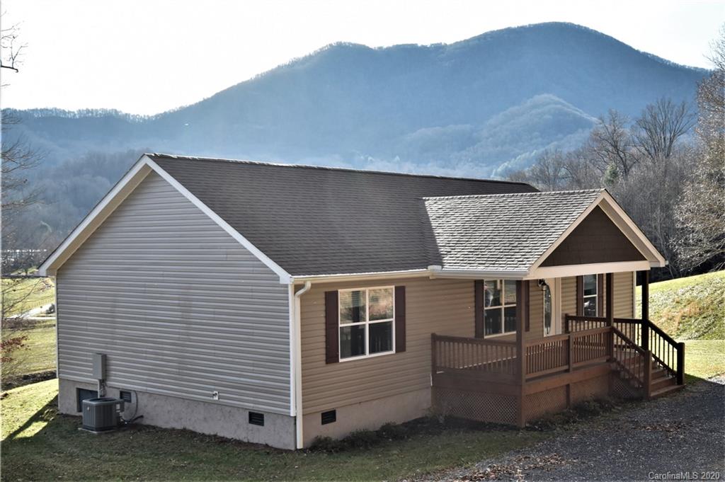 87 Beantown Road Waynesville, NC 28785 - Photo 1 of 45