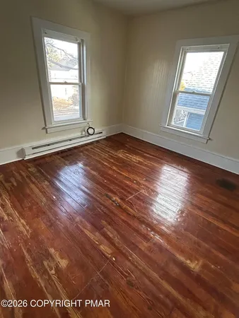 $1,750 | 534 North Courtland Street, East Stroudsburg, PA 18301