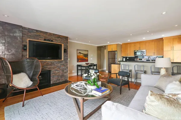 $1,200,000 | 77 Grand View Avenue, Unit 301, San Francisco, CA 94114